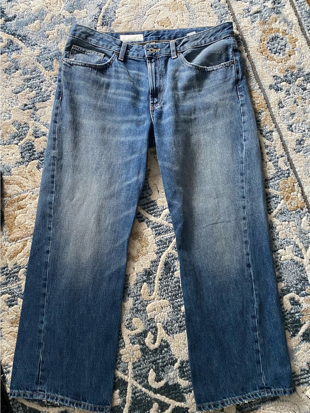 Zara Wide leg Jeans in Faded Blue size 10 great condition